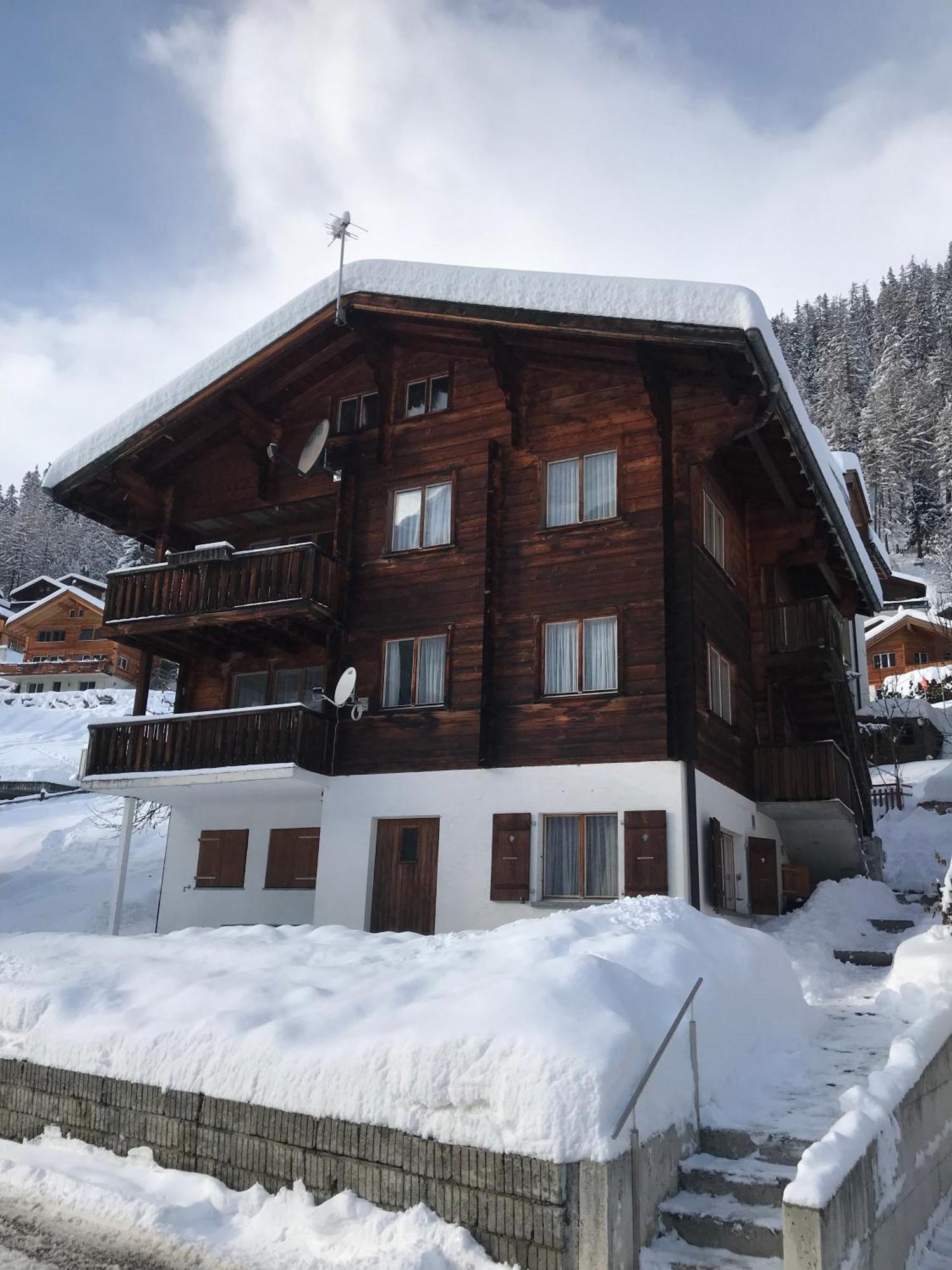 Ferienwohnung Im Chalet Boubou Wiler Kültér fotó
